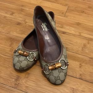 Gucci flats